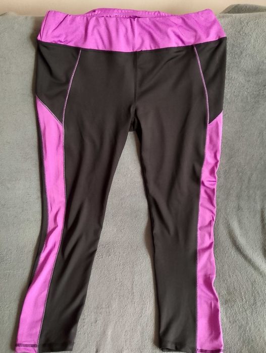 ACTIVE. Zestaw legginsy+koszulka.