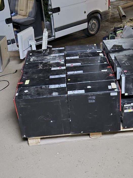 Лот системних блоків