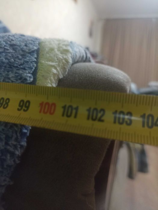 М'яке, розкладне крісло не використовувалось