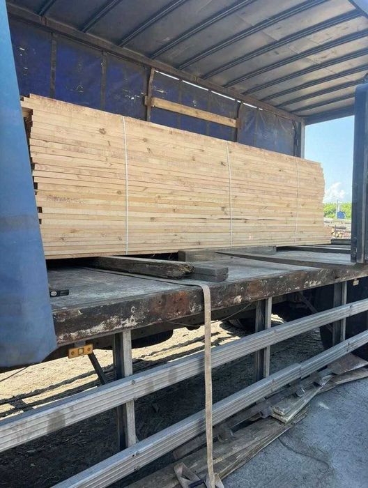 Пиломатеріали. Дошка 200*25*4,5м (кроква, рейка, лат, брус) є доставка