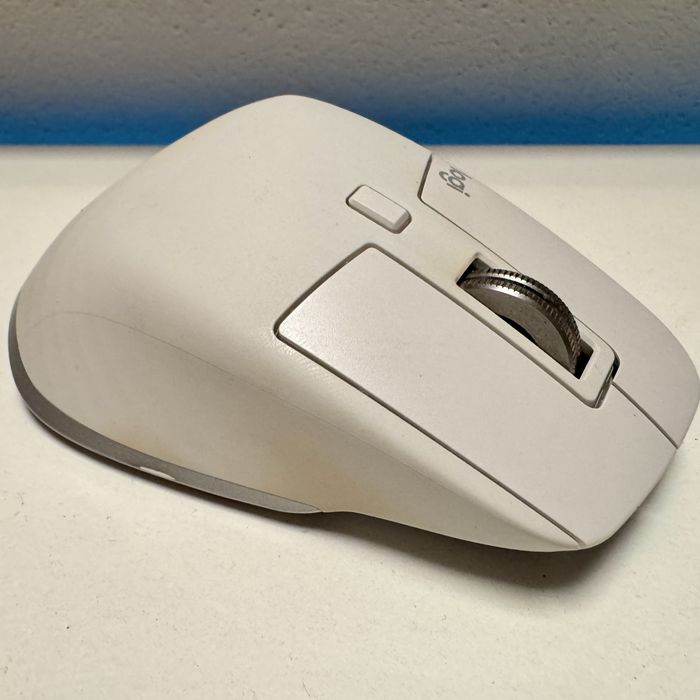 Logitech MX Master 3S (Com marcas de uso)509139136483184643