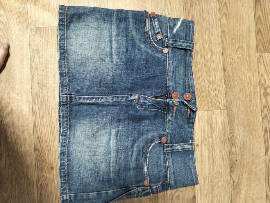 Продам спідницю джинсову