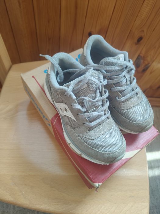 Дитячі кросівки Saucony розмір 28.5