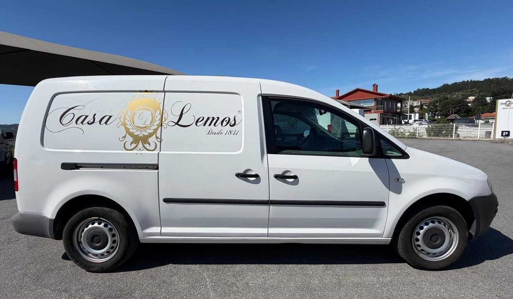 Volkswagen Caddy Maxi (Longa) Isotérmica – Excelente Estado