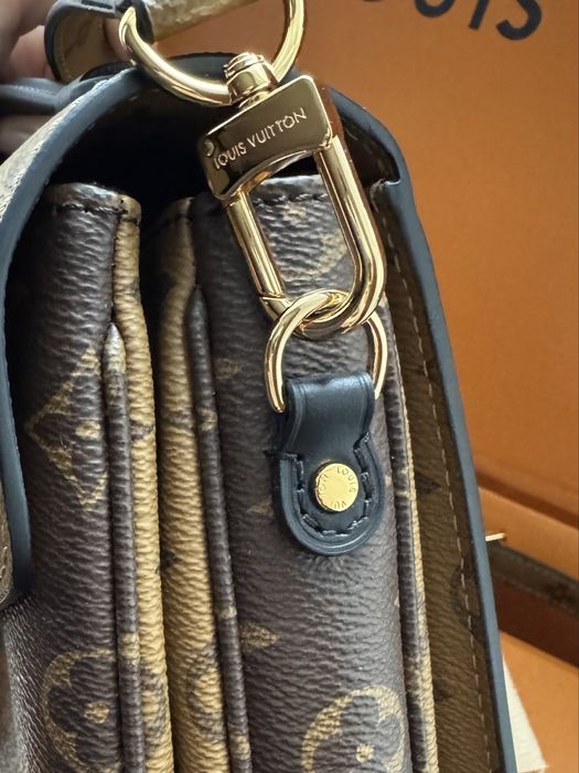 Сумка louis vuitton pochette métis reverse