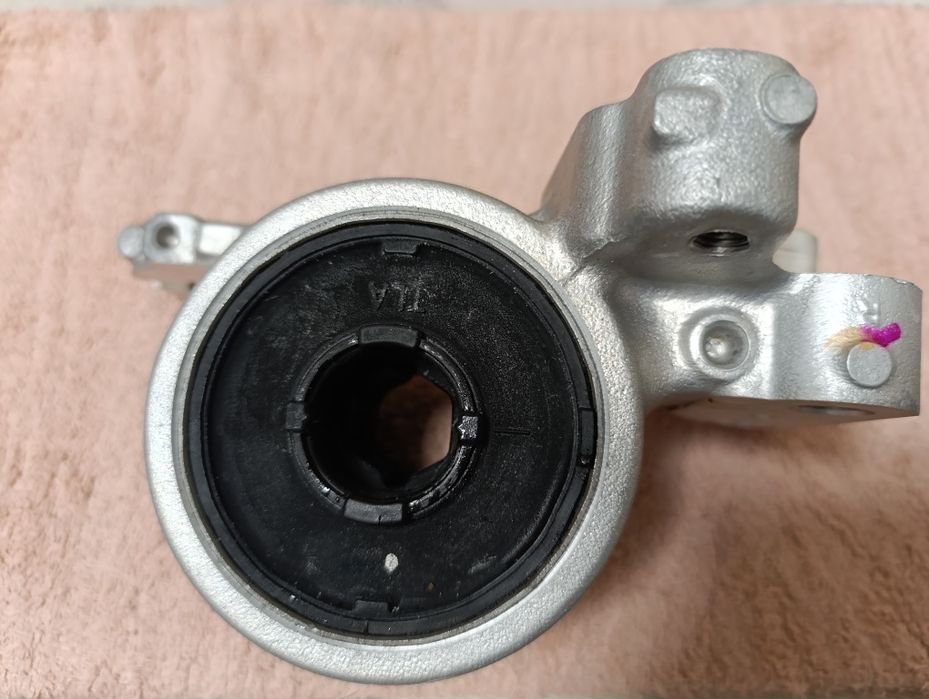 Сайлентблок Honda CR-V