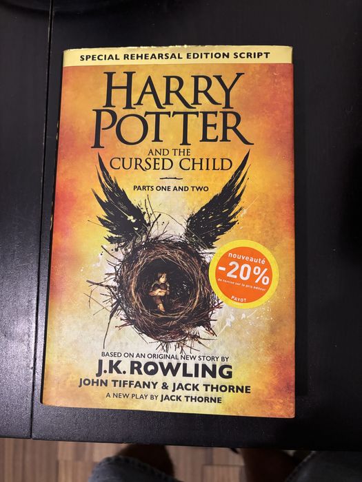Harry Potter and the Cursed Child / Parte I e II - J. K. Rowling