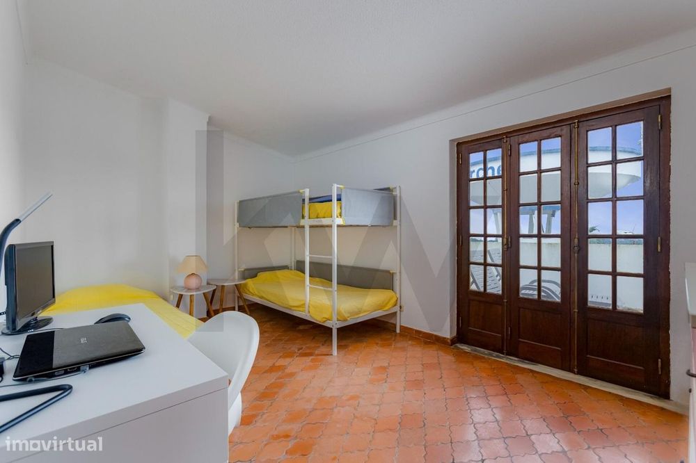 T2 no Último Piso com Terraço de 28.5m2 e Vistas Deslumbrantes em Porc