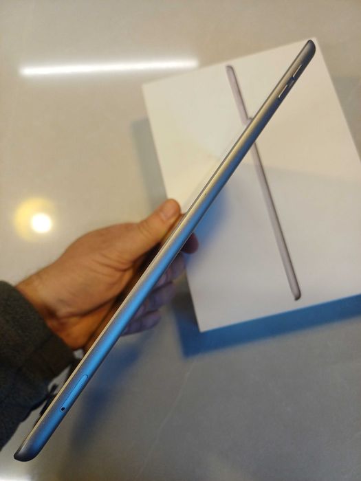 IPAD 6a Geração 128gb com wi-fi + celular