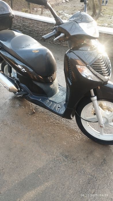 Скутер sh150 хонда