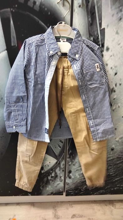 Костюм комплект джогери американки і сорочка. Якість і стан супер