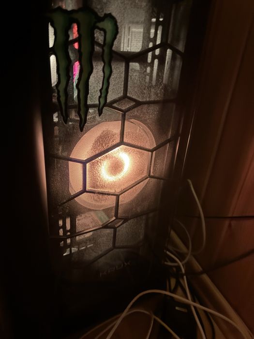 Komputer Stacjonarny Ryzen 9 3900x RTX 5070 16GB RAM