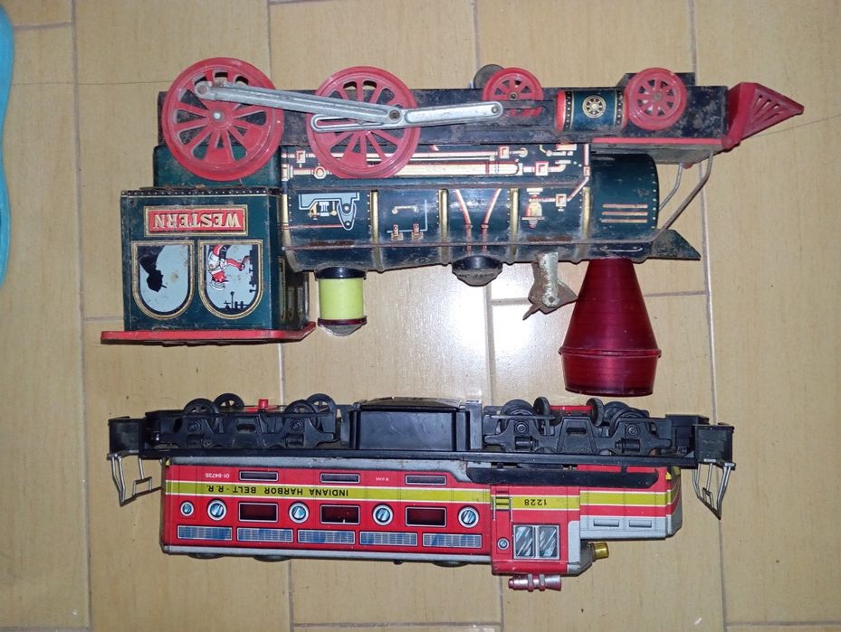 Comboios locomotivas antigas brinquedos