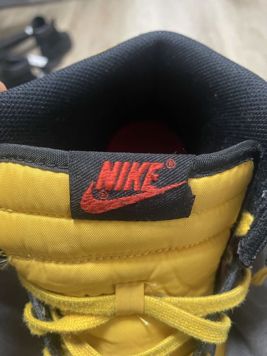 Nike Dunk High Retro « University Gold/Black - White