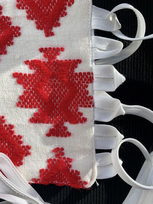 Вишитий корсет на шнурівці