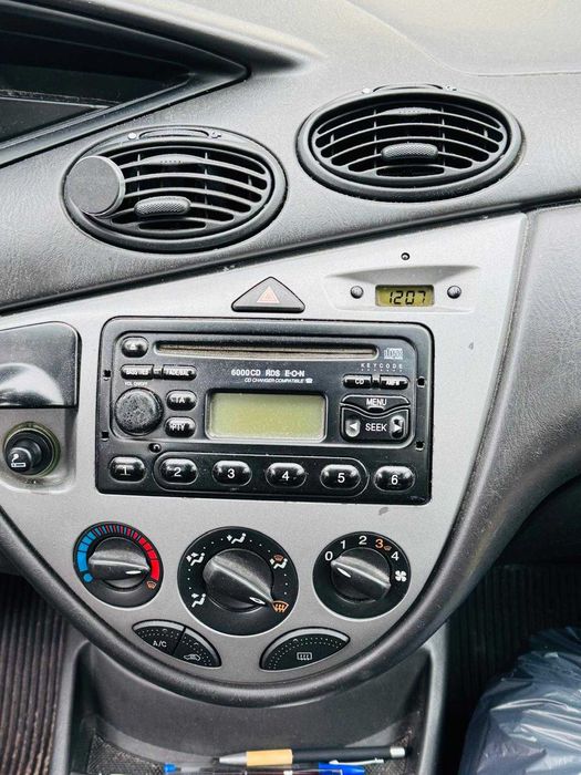 Ford focus 1.8 tddi 90cv