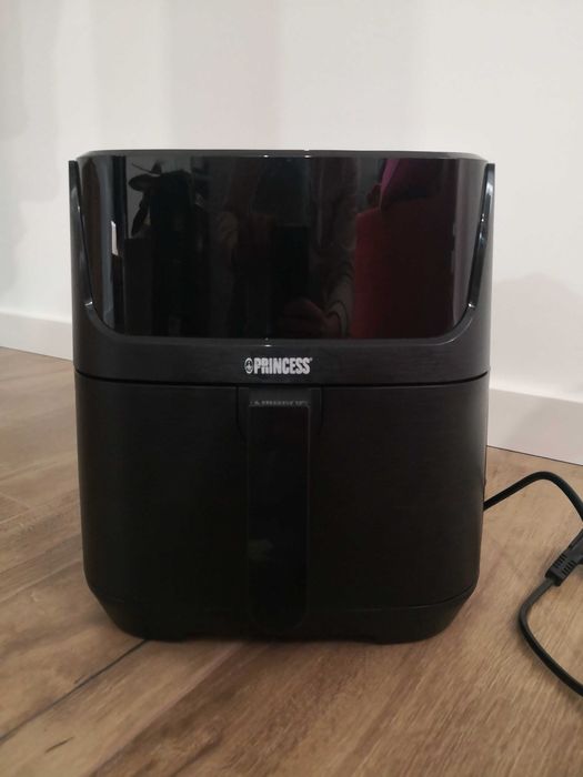 FRYTKOWNICA beztłuszczowa Airfryer Princess 6,5L 12 programów 1800W