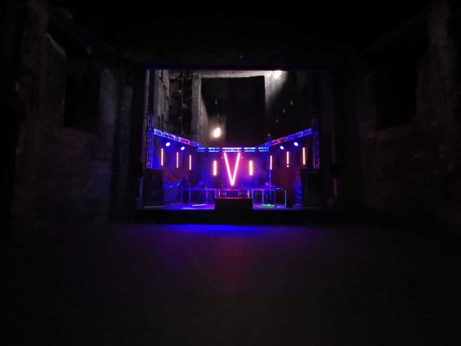 Wynajem NAGŁOŚNIENIA OŚWIETLENIA stanowisko dj wesele 18 głośników