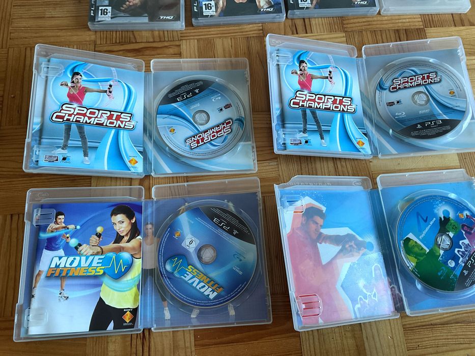 Jogos Sony PlayStation 3 (PS3) - PES/ EyePet/ Wrestling/ UFC + Caixa