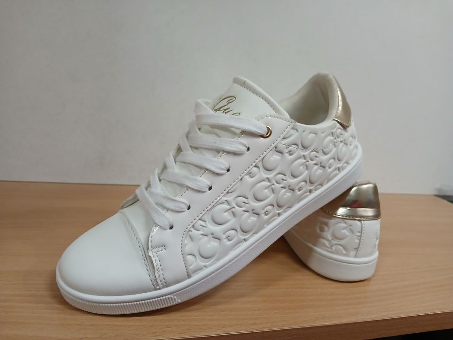 GUESS  39-38р/25 см кеды,  кросівки  Оригінал