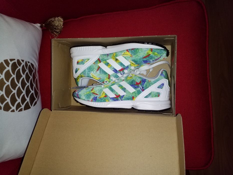 Ténis da ADIDAS NOVOS