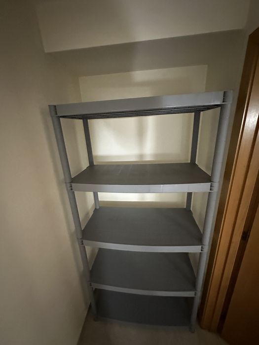 Armário de estantes em PVC 1,85 x 0,92 x 0,45 m