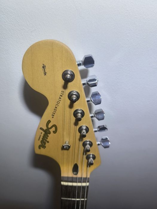 Fender Squier Stratocaster Affinity LH – BSB