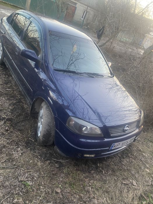 Продам опель 1,4 v16