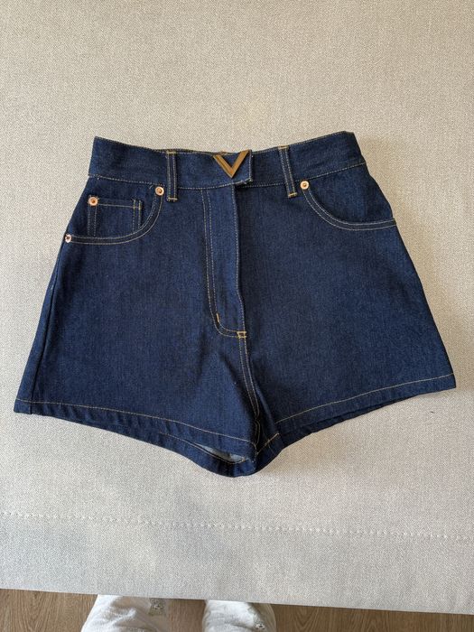 Сині шорти, джинсові шорти