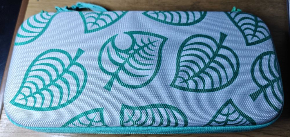 Konsola Nintendo Switch Lite + ETUI POKROWIEC