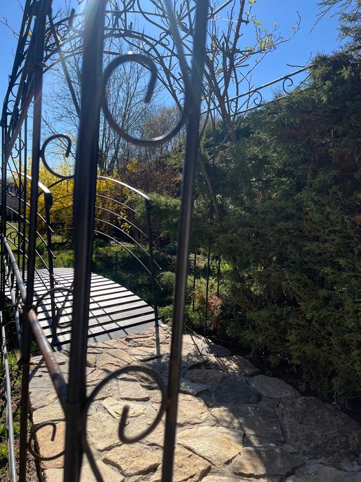 Pergola metalowa ogrodowa