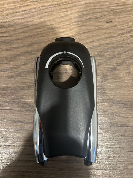 Saeco Incanto De Luxe wylewka kawy
