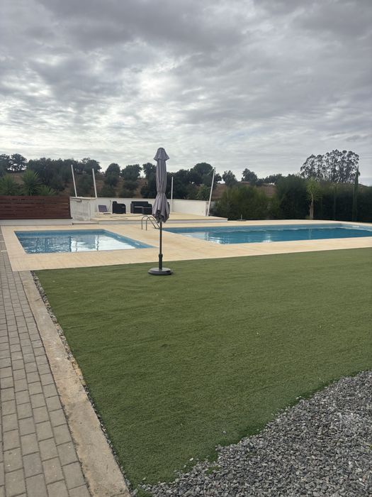 Limpeza de terrenos e construcao de jardins