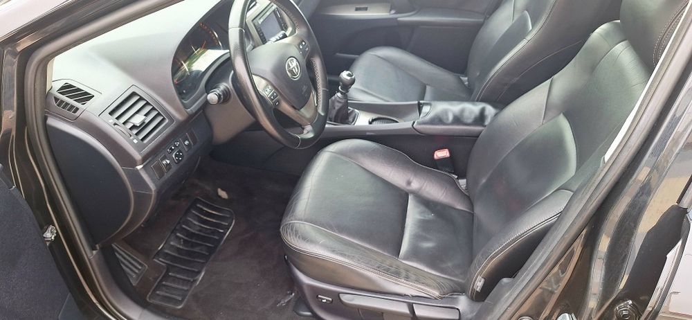 Toyota Avensis 2.0 D4D Nacional
