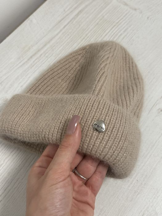 Ангорова жіноча шапка зимова бежева