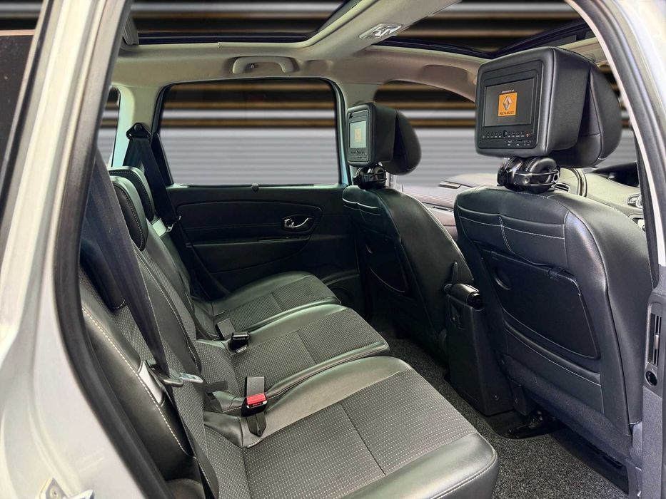 Renault Scénic 1.5dci 7Lug Panoram+DVD+Pele c/Garantia - 169€ p/mês