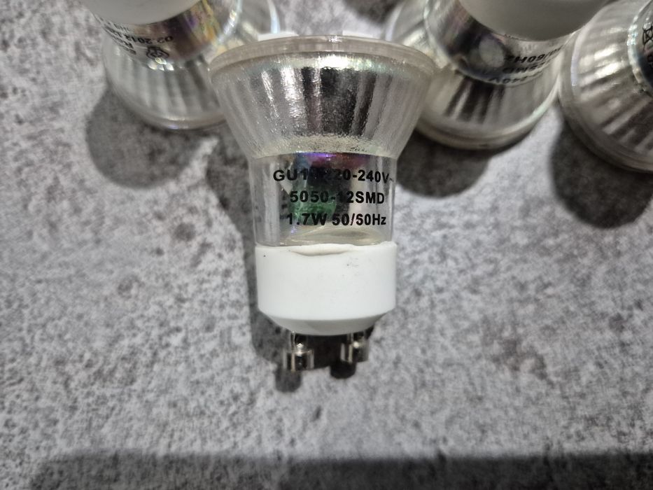 Żarówka LED GU11  1.7W