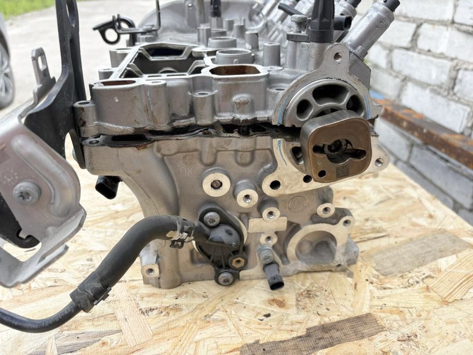 Головка Audi A4 B9, Q7 4M, A5 B9, Q5 80A 2.0 tfsi ГБЦ CYM CYN DAY