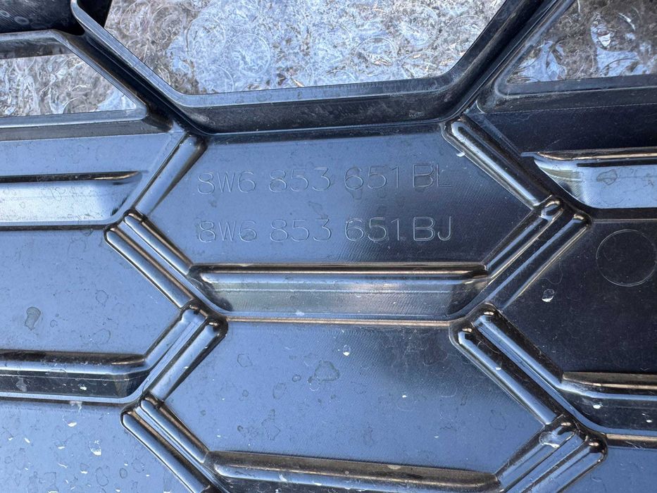 Решітка радіатора Audi A5 / S5 (B9 - F5) 2019-2025 Black (Оригінальна)