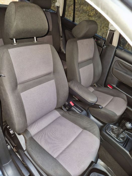 Продам Volkswagen Golf 4 2.0 бензин