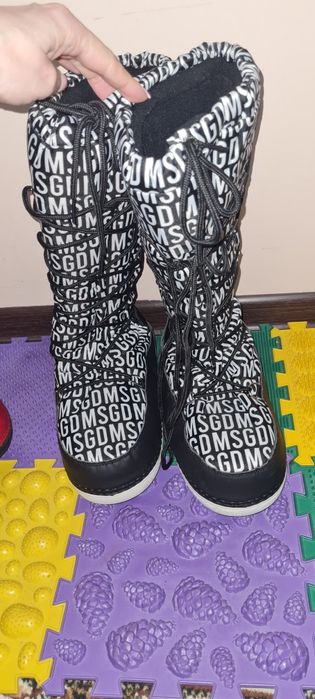 Лижні черевики,снігоходи MISSGUIDED Msgd – чорні. Розмір 7-8