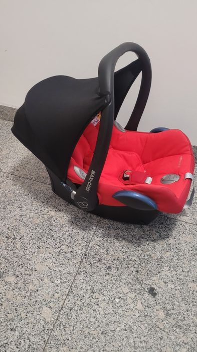 Nosidełko Maxi-Cosi Cabriofix czerwone