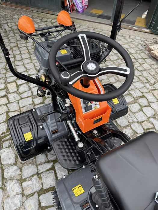 Mini trator a gasolina Kawa