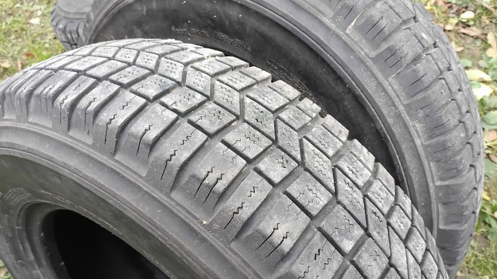 Opony zimowe 205/80/16 cali Michelin 4x4