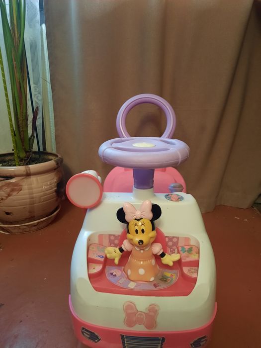 Машина толокар Kiddieland