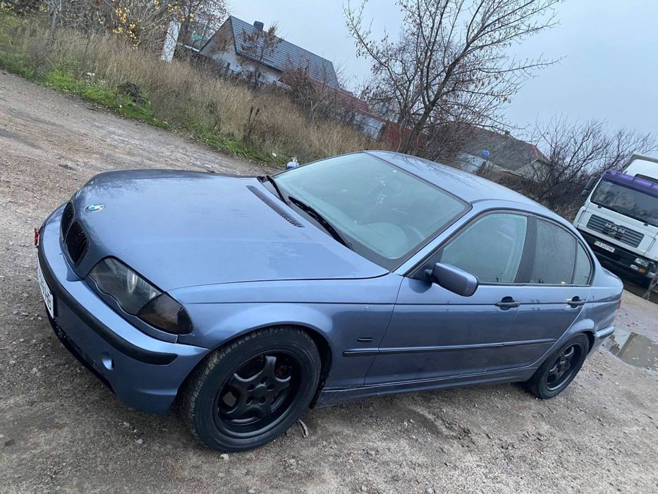 Продам BMW Е46 320D.