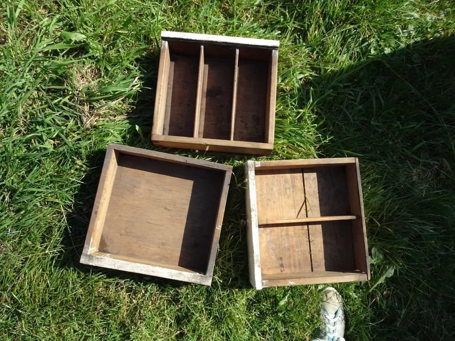 Kredens kuchenny drewniany