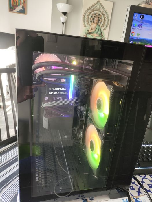 PC Gaming Ryzen 7 7800X3D + RTX 5070 | 32GB DDR5 | Lian Li O11 Mini