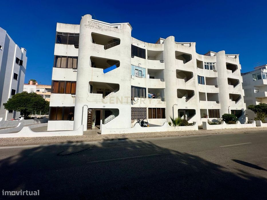 Apartamento T1 com 70 m² em Albufeira – Para Remodelar — Albufeira E Olhos De Água, Faro