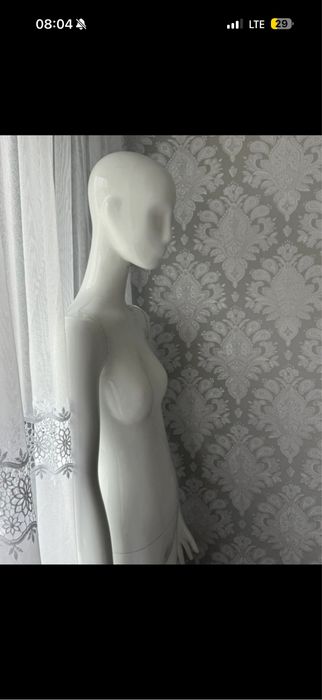 Manekin ZARA Biały
